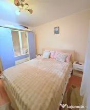 De vanzare apartament cu 3 camere I. C. Frimu, 70.500 euro 