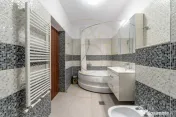 Ap. de 3 camere - parcare inclusa - loc de joaca - foisor- g