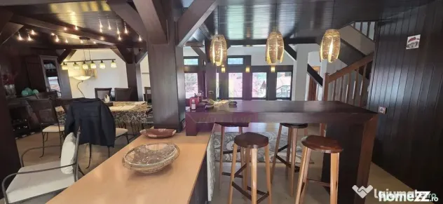 Vilă de lux de vânzare în Bușteni | Priveliște spect... - Busteni (Prahova)
