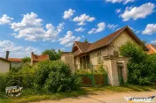 FILM! Casa personalizabila 2.700mp teren,pomi fructiferi,la 