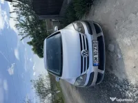 Vând golf 5 plus 