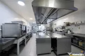 Complex Gastronomic:Afacere la cheie, Restaurant traditional 