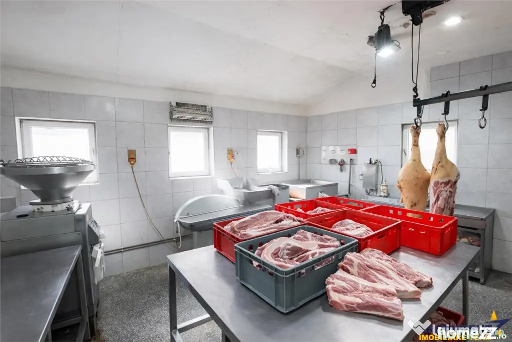 Complex Gastronomic:Afacere la cheie, Restaurant traditional