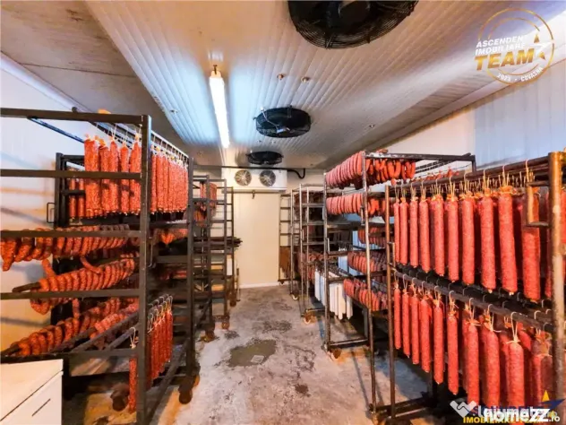 Complex Gastronomic:Afacere la cheie, Restaurant traditional