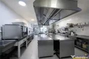 Complex Gastronomic:Afacere la cheie, Restaurant traditional 