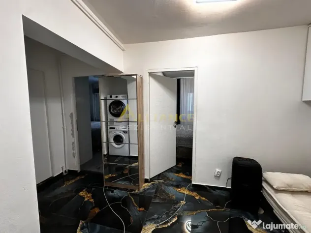 Gata de mutare! 2 camere decomandate, Mobilat si utilat bloc