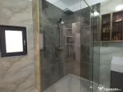 Paravane si cabine de dus 