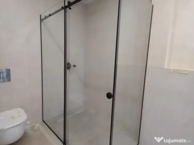 Paravane si cabine de dus