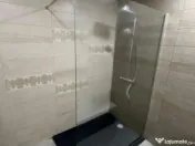 Paravane si cabine de dus 