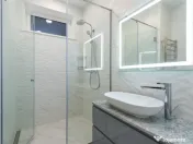 Paravane si cabine de dus 