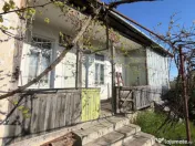 Casa 2 camere, de renovat/reconstruit, zona Centrala 