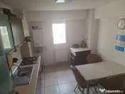 Apartament 3 camere Calarasi 4, etaj 3. Suprafata 72mp. 