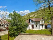 Proprietate unică! 2 case pe teren 1174 mp, constructie 202 