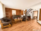 Proprietate unică! 2 case pe teren 1174 mp, constructie 202 