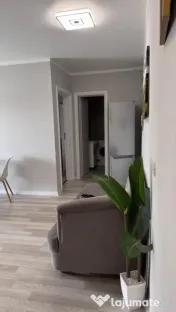 Ap. 3 camere de închiriat, cart. Ioșia 