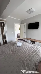 Ap. 3 camere de închiriat, cart. Ioșia 