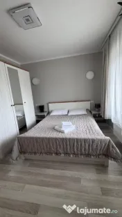 Ap. 3 camere de închiriat, cart. Ioșia 