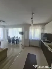 Apartament cu 3 camere, parcare inclusa in pret, zona Floril 