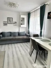 Apartament 3 camere, decomandat, curte 90 mp și 2 terase - 