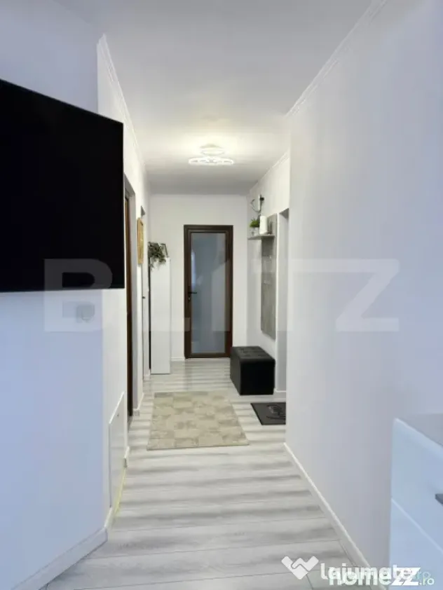 Apartament 3 camere, decomandat, curte 90 mp și 2 terase - - Dej (Cluj)