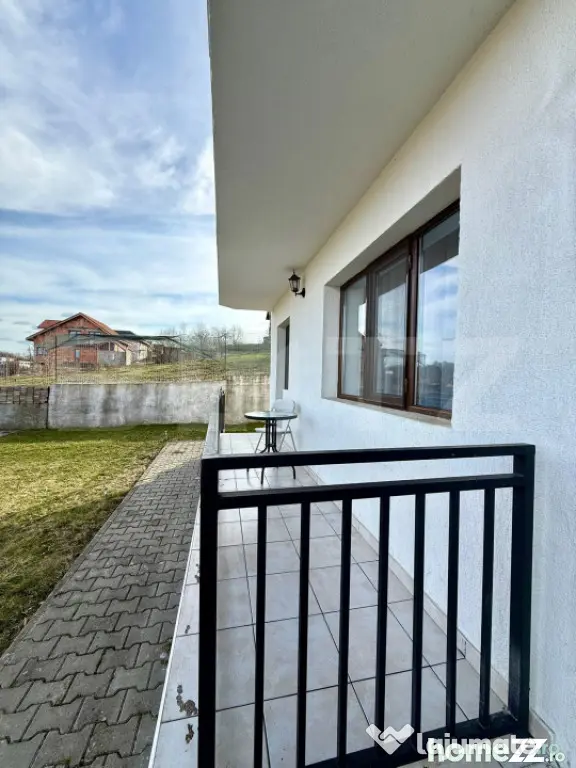 Apartament 3 camere, decomandat, curte 90 mp și 2 terase - - Dej (Cluj)