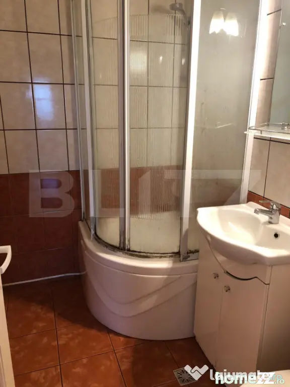 Apartament 3 camere, decomandat, 60 mp, etaj 4/5, balcon - D - Dej (Cluj)