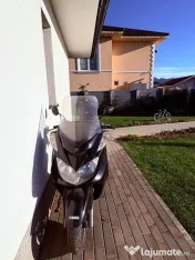 Motocicleta Yamaha Majesty 400 – Maxi-Scooter confortabil 