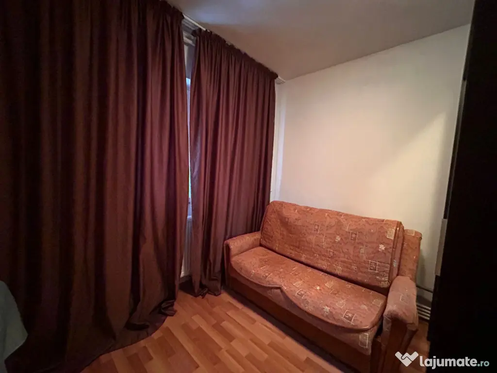 Apartament 1 camera - Transformat in doua camere, zona Radu