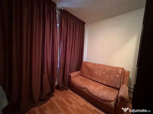 Apartament 1 camera - Transformat in doua camere, zona Radu