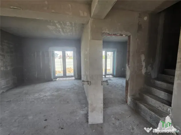 Vila individuala cuplata 4 camere in Prel.Ghencea-Bragadiru