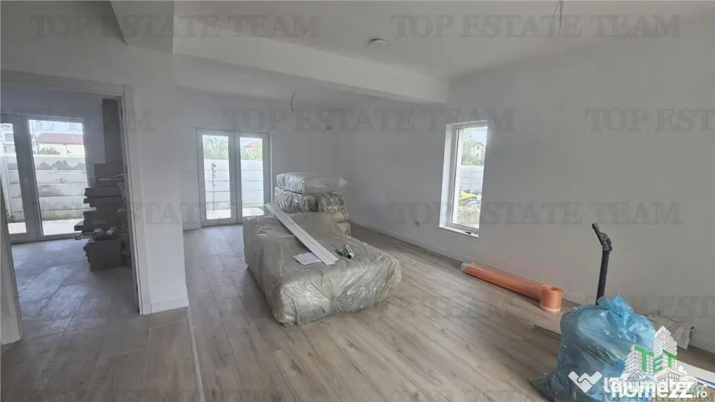 Vila individuala cuplata 4 camere in Prel.Ghencea-Bragadiru