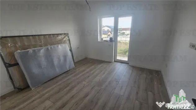 Vila individuala cuplata 4 camere in Prel.Ghencea-Bragadiru