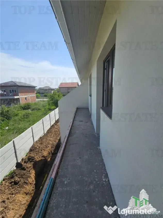 Vila individuala cuplata 4 camere in Prel.Ghencea-Bragadiru