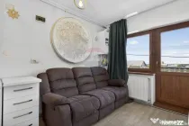 Apartament cu 2 camere de vânzare în zona Bujac, comisi...