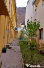 Apartament 4 camere decomandat - zona Centrul Istoric 