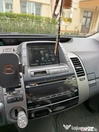 Toyota prius 2 , hybrid 