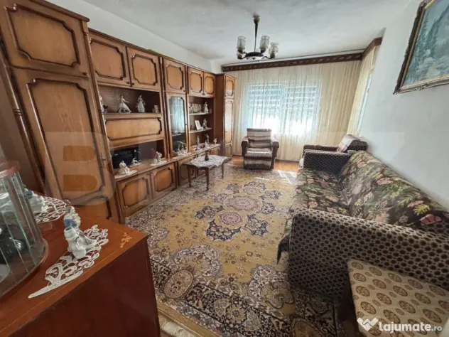 Apartament 3 camere, decomandat, 64 mp, etaj 3 – balcon ma