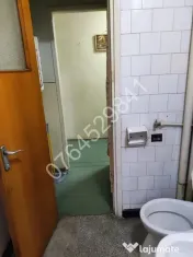 Vând apartament 4 camere zona Berceni-Grand Arena, Str. Dorohoi. 