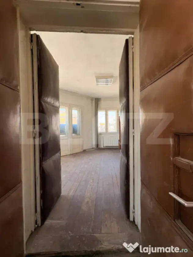 OCAZIE | Spațiu comercial clădire istorică 4 nivele/1200