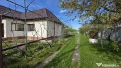 Teren cu Casa de Vanzare in Ungheni 