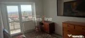 APARTAMENT CU 3 CAMERE IN ZONA MATERNA SITUAT LA ETAJUL 3 BL