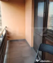 Casă spațioasă, prima închiriere, Florilor Brașov, curt 