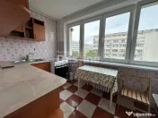 Apartament 3 camere semidecomandat in apropierea statiei de 