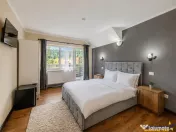 Pensiune boutique in Busteni, Central, cu restaurant, bar, t 