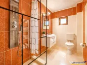 Pensiune boutique in Busteni, Central, cu restaurant, bar, t 