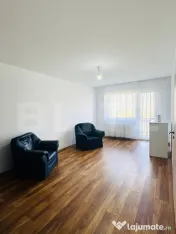 Apartament de vanzare, 2 camere, 2 locuri de parcare, etaj 