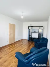 Apartament de vanzare, 2 camere, 2 locuri de parcare, etaj 