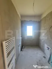 Apartament semidecomandat, 49 mp utili, gradina de 95 mp, pa 