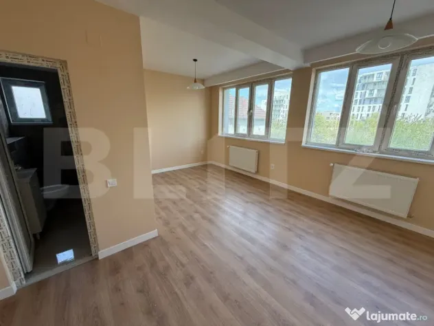 Spațiu 100 mp, 4 încăperi, Calea Turzii (Sigma), parcare