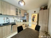 Apartament 4 camere de lux, loc de parcare , Ploiesti , zona 